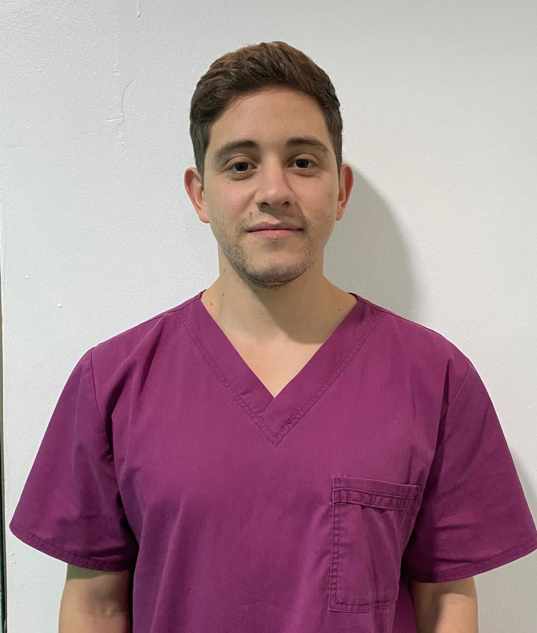 Nicolás Sangueza, Tecnólogo médico · evaluación visual y clínica